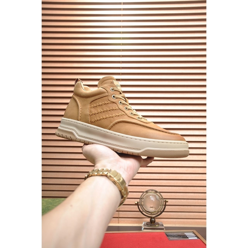 G*u*i sneakers
